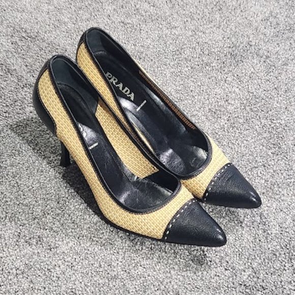 SOLD Prada Black Leather Raffia Cap Toe Pump Heels Sz 39 - Picture 2 of 15